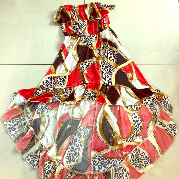 Paradise Dresses & Skirts - Paradise strapless high law dress . Size: S